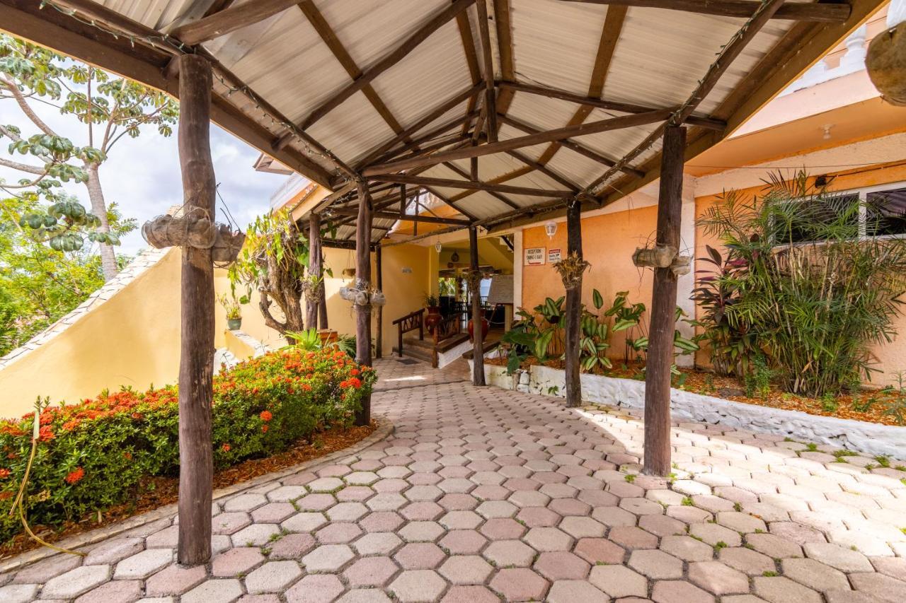 Cahal Pech Village Resort San Ignacio Buitenkant foto