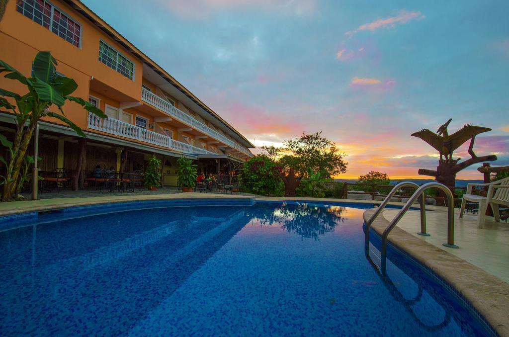 Cahal Pech Village Resort San Ignacio Buitenkant foto