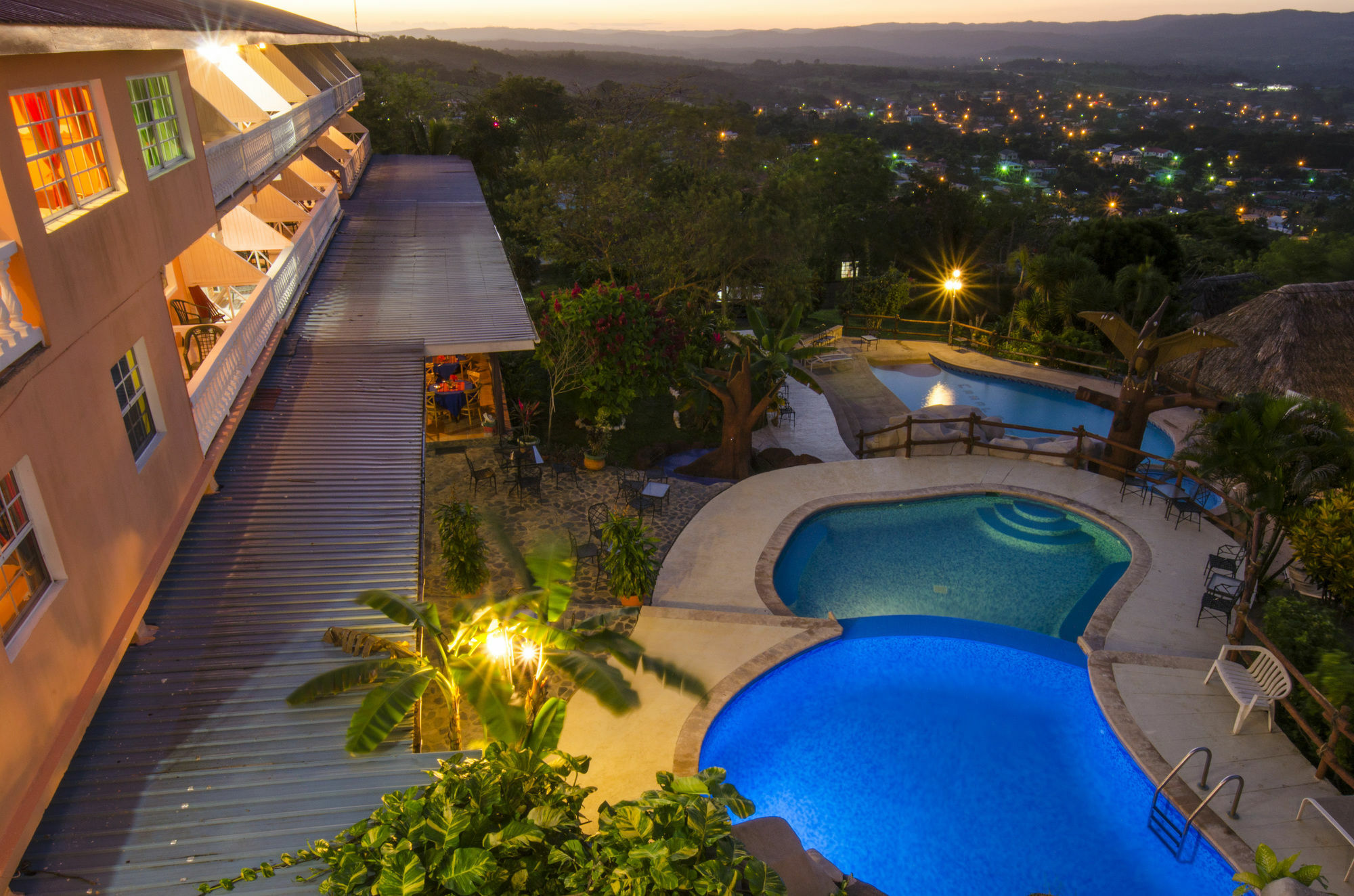 Cahal Pech Village Resort San Ignacio Buitenkant foto